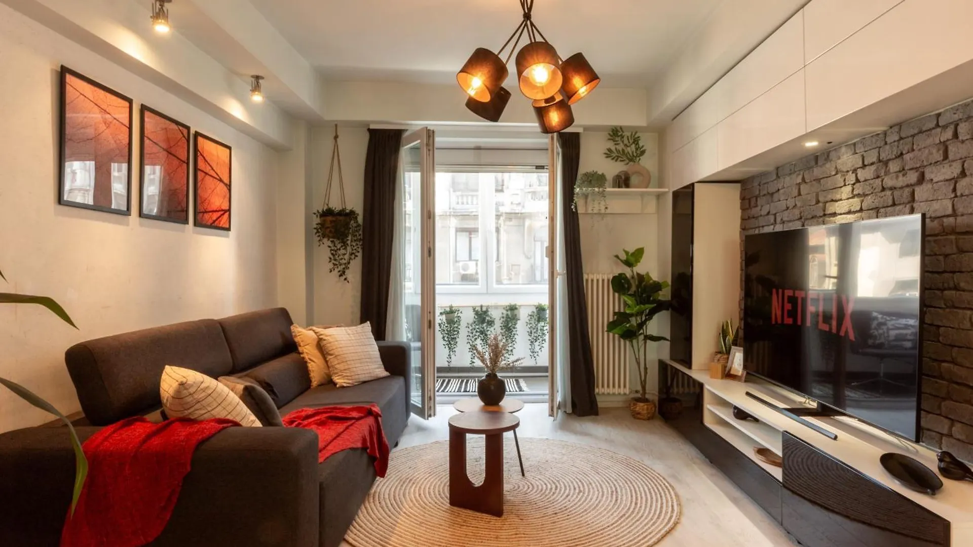 Modern 1Br Apt In The Old Town: The Perfect Choice 布加勒斯特 公寓